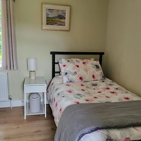 Dungloe Lakeside Lodging Appartement Buitenkant foto