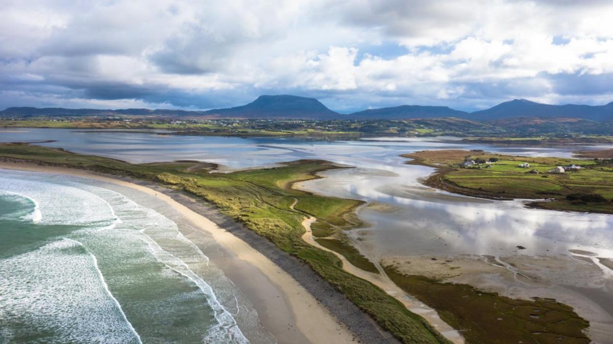 Dungloe Lakeside Lodging Appartement Buitenkant foto